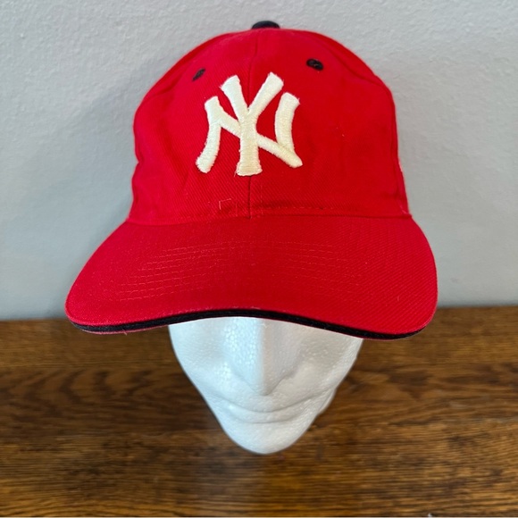 New York Yankees Red Baseball Cap “Monchito” Embroidered Spellout Hook/Loop back - Picture 1 of 8